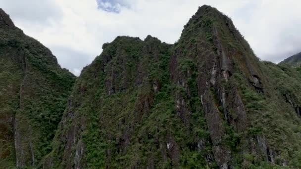 Flygdrönare Flyga Över Machu Pichu Mountain Peru Anderna Sydamerika Inkan — Stockvideo
