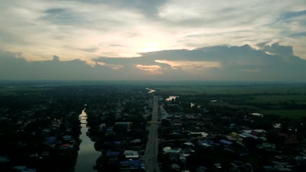 Filmagem Drones Natureza Cinematográfica Uma Vista Aérea Panorâmica Campo Cidade — Vídeo de Stock