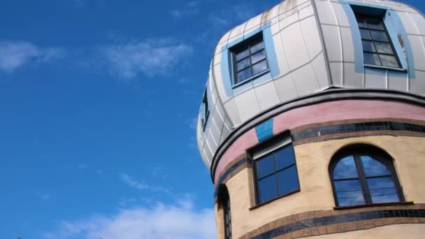 Beroemde Kleurrijke Forest Spiral Waldspirale Darmstadt Hundertwasser Duitsland Een Zonnige — Stockvideo