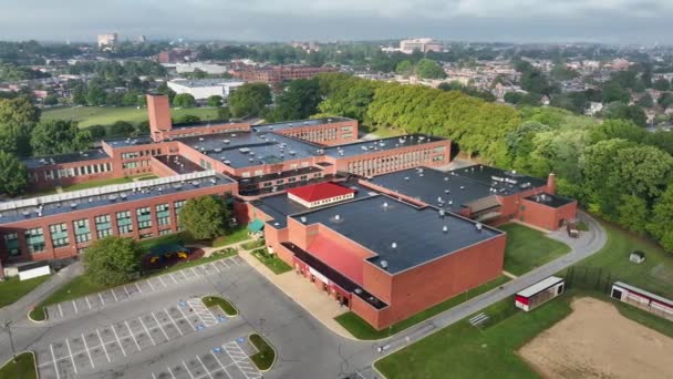 Flygfoto Från Stora Skolan Campus Usa Amerikanska Utbildningssystemet Gymnasiet Förenta — Stockvideo