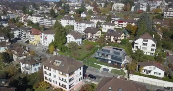 Drohnenpanorama Lausanne Wohnviertel Der Stadt Bäume Und Häuser Städtisches Umfeld — Stockvideo