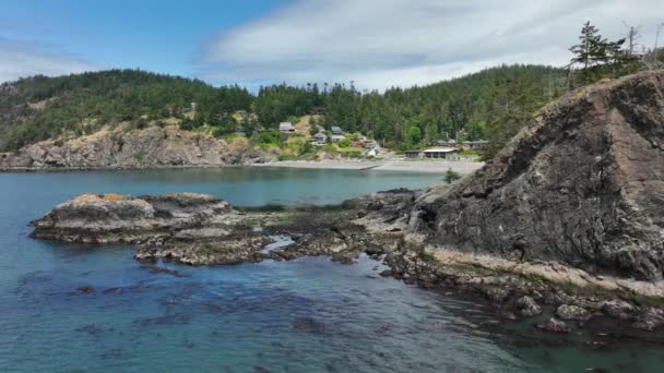 Drone Shot Protected Tidal Pools Rosario Beach Washington State — Stock Video
