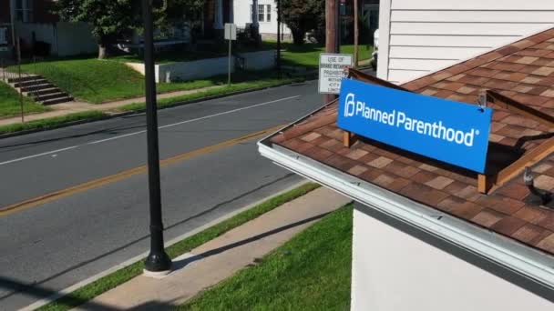 Sign Planned Parenthood Abortion Clinic Pro Abortion Women Reproductive Rights — Stock Video