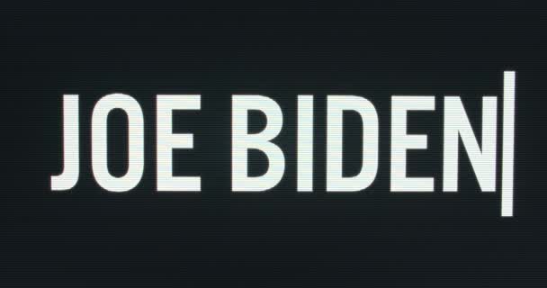 바이든 Joe Biden 클로즈업이 깜빡이는 빈티지 컴퓨터 모니터에 입력되었습니다 디지털 — 비디오