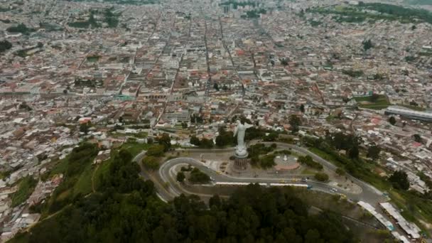 Panecillo Hill Virgin Mary Άγαλμα Θέα Την Πόλη Του Ισημερινού — Αρχείο Βίντεο