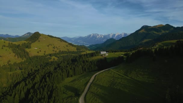 Romantik Huzurlu Bavyeralı Bavyeralı Sudelfeld Wendelstein Yeşil Çayırlar Panorama Manzaralı — Stok video