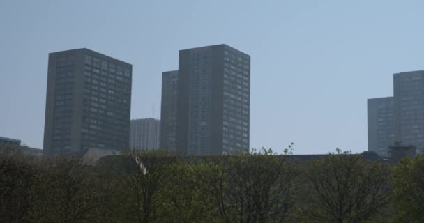Vista Diurna Los Edificios Apartamentos París Francia Plano Medio — Vídeo de stock