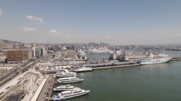 Vista Aérea Del Puerto Nápoles Con Barcos Atracados Dolly Espalda — Vídeos de Stock