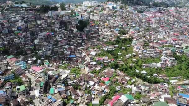 Een Ongelooflijke Luchtvlucht Dichtbevolkte Heuvelstad Kohima Nagaland Het Noordoosten Van — Stockvideo