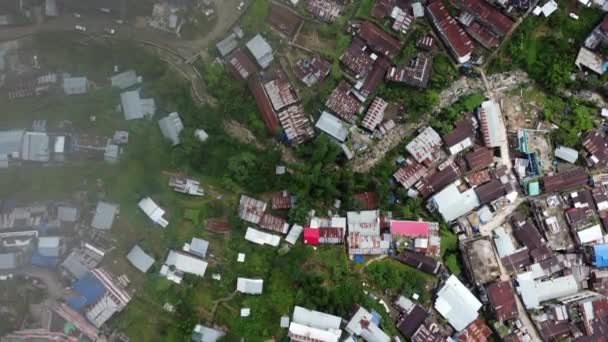Přímo Dolů Pohled Letecký Let Nad Domy Kopci Města Kohima — Stock video