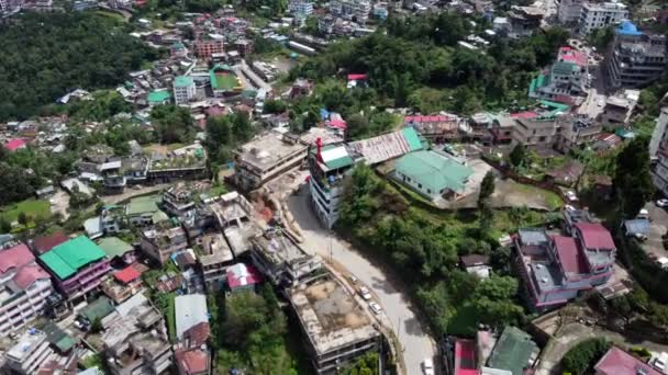 Neuvěřitelný Letecký Pohled Silnice Domy Kostel Kopci Města Kohima Nagaland — Stock video