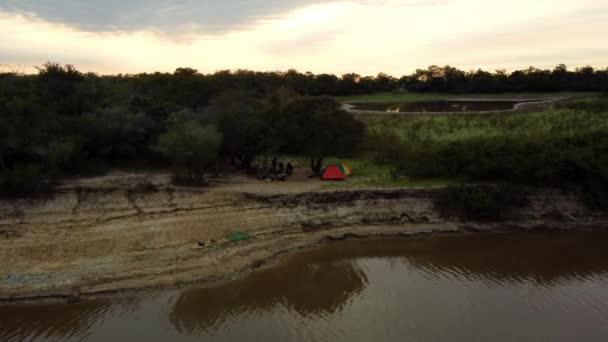 Şafak Vakti Tebicuary River Paraguay Bir Dalında Balıkçılar — Stok video