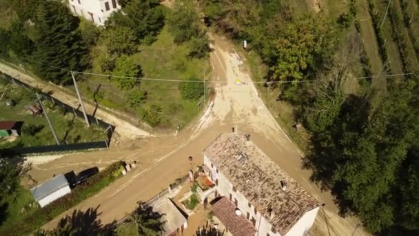 Luftaufnahme Eines Italienischen Dorfes Das Von Extrem Heftigen Regenfällen Überflutet — Stockvideo