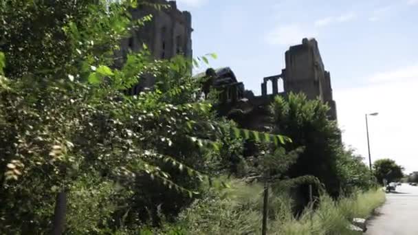 Elhagyott Történelmi Városi Metodista Templom Gary Indiana Gimbal Videó Sétál — Stock videók