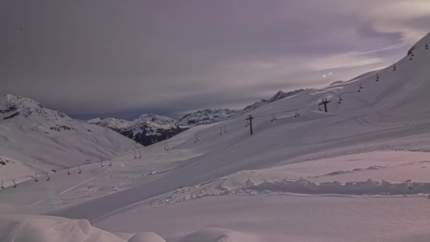 Thick Fresh Snow Slope Ski Resort Chair Lift Clouds Moving — Stock Video