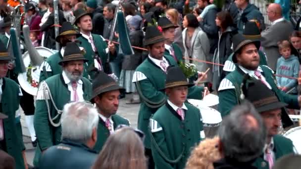 Octoberfest Início Munique 2022 Desfile Abertura Festiva Com Banda Bronze — Vídeo de Stock