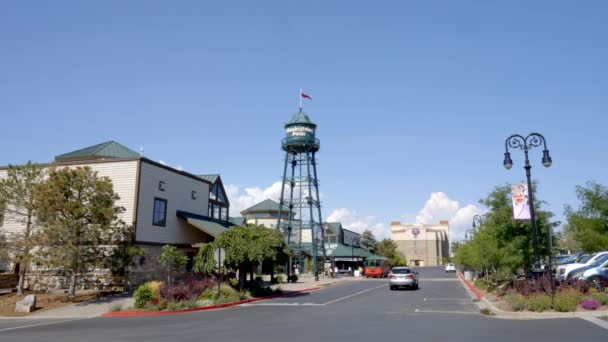 Der Wasserturm Und Der Eingang Zum Thanksgiving Point Komplex Lehi — Stockvideo