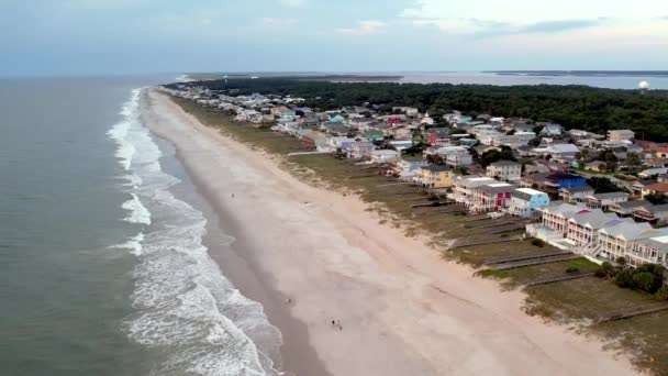 Lento Arrancar Casas Longo Costa Kure Praia Carolina Norte — Vídeo de Stock