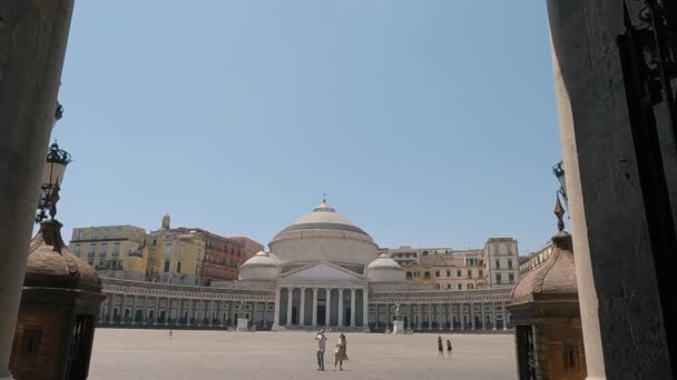Mensen Het Majestueuze Piazza Del Plebiscito Plein Basiliek Reale Pontificia — Stockvideo