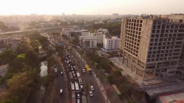 Drone Shots Van Zwaar Verkeer Tijdens Spits Bangalore India — Stockvideo