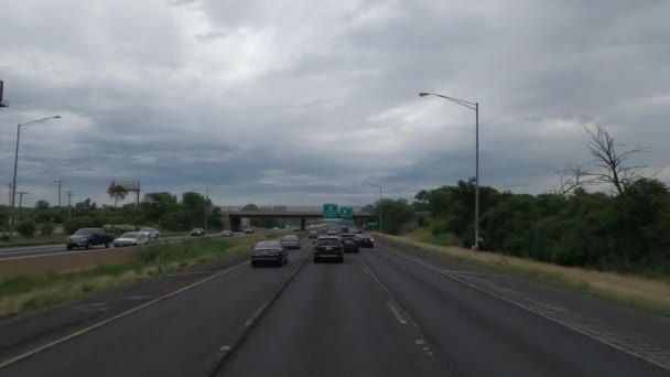 Pov Lot Traffic Roads Chicago Illinois — стоковое видео