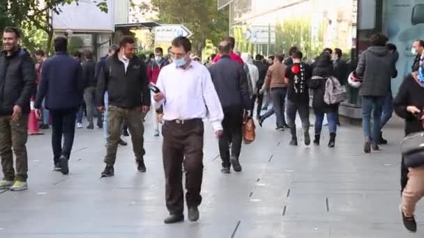 People Walking Streets Tehran Iran — Stock Video