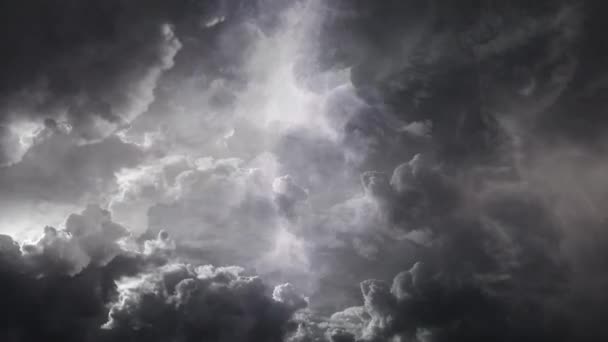 Vista Nuvole Scure Grigie Temporali — Video Stock