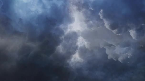 Vista Nuvens Cumulonimbus Tempestades Céu Afastando — Vídeo de Stock