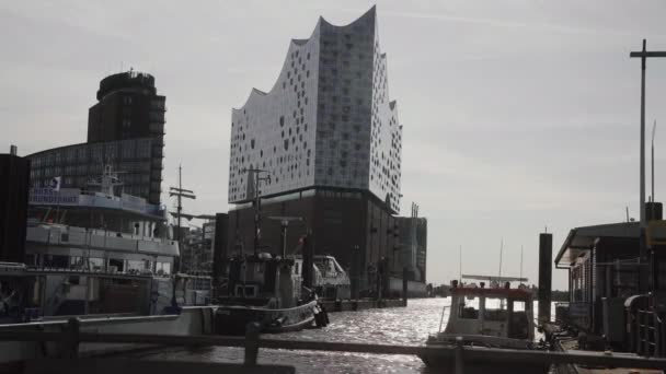 Sabahın Erken Saatlerinde Hamburg Hafencity Deki Ünlü Elbphilharmonie Konser Salonu — Stok video