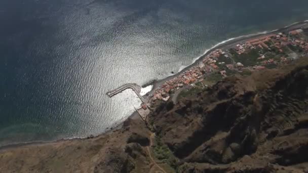 Vista Aérea Freguesia Calheta Ilha Madeira Drone Girar Mostrando Contraste — Vídeo de Stock
