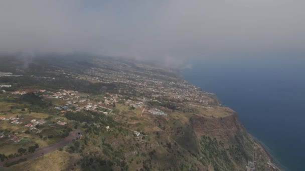 Veduta Aerea Della Parrocchia Calheta Nell Isola Madeira Volando Sopra — Video Stock