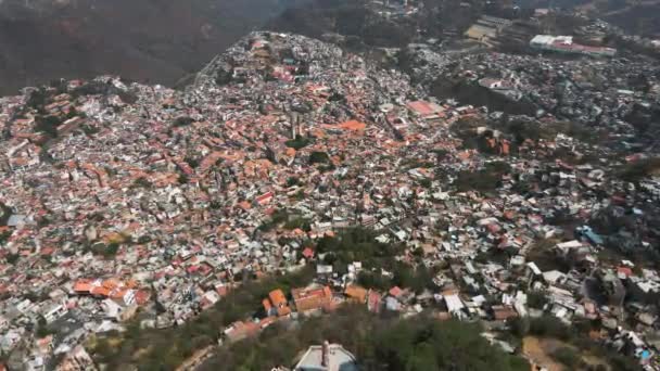 Εναέρια Πλάνα Του Taxco Guerrero Στο Μεξικό Κινηματογραφική Αργή Κίνηση — Αρχείο Βίντεο