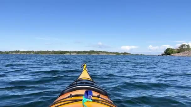 Yellow Open Water Kayak Floating Water Sunny View Archipelago Background — Stock Video