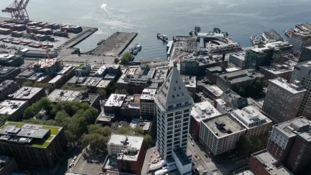 Aerial Shot Smith Tower Standing High Pioneer Square Neighborhood Seattle — Stock Video