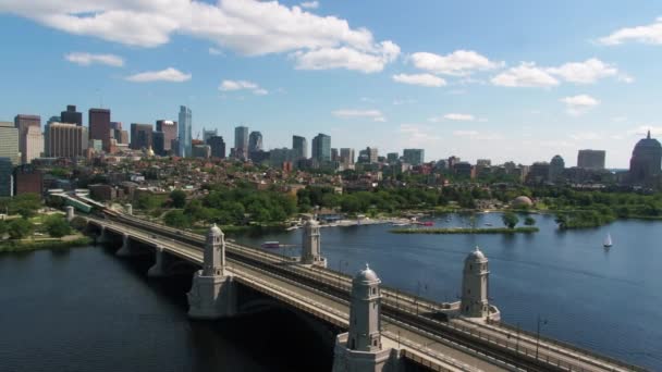 Boston Longfellow Köprüsü Charles Nehri Manzaralı — Stok video
