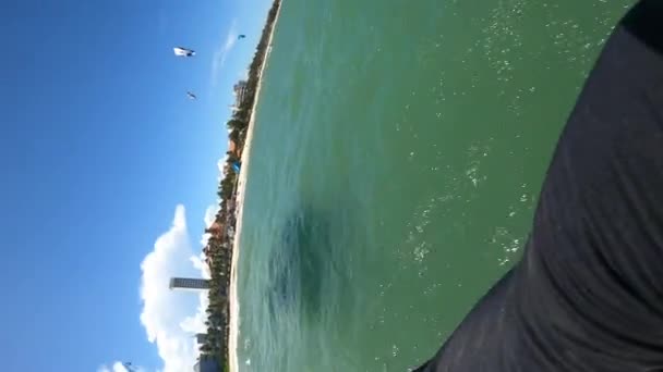 Pov Vertical Kite Surfing Θαλασσινό Νερό — Αρχείο Βίντεο