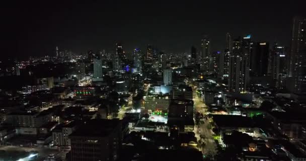 Panama City Aerial V62 Flyover Calidonia Buurt Panning Vangen Verlicht — Stockvideo
