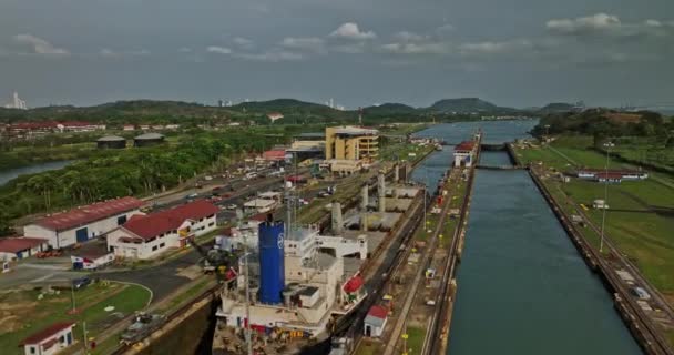 Ciudad Panamá Antena V33 Mecanismo Bloqueo Miraflores Vuelo Bajo Capturando — Vídeos de Stock