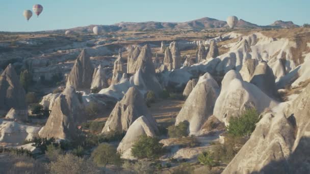 Καταπληκτικοί Σχηματισμοί Βράχων Της Καππαδοκίας Ευρεία Βολή — Αρχείο Βίντεο