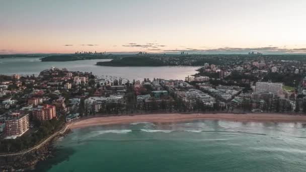 Puesta Sol Varonil Hermoso Hiperlapso Vista Sobre Playa Ciudad Las — Vídeos de Stock