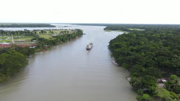 Flug Über Den Gabchan Kanal Mit Einem Boot Hintergrund Dolly — Stockvideo