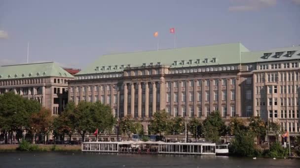 Bâtiments Anciens Binnen Alster Hambourg Allemagne Par Une Journée Ensoleillée — Video