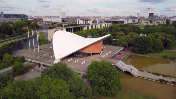 Lange Treppe Atemberaubende Flugpanorama Drohne Des Hauses Der Kulturen Regierungsviertel — Stockvideo