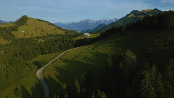 Zielona Trawa Łąki Romantycznym Malowniczym Bawarii Austriacki Sudelfeld Wendelstein Alpy — Wideo stockowe