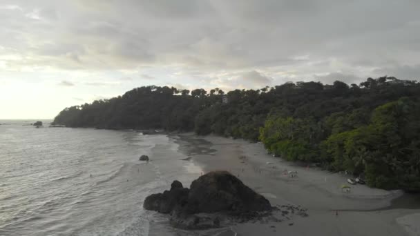 Vista Aérea Praia Espadilla Pôr Sol Perto Manuel Antonio Lado — Vídeo de Stock