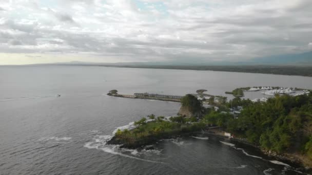 Kosta Rika Nın Pasifik Kıyısındaki Quepos Köyünün Manzarası — Stok video