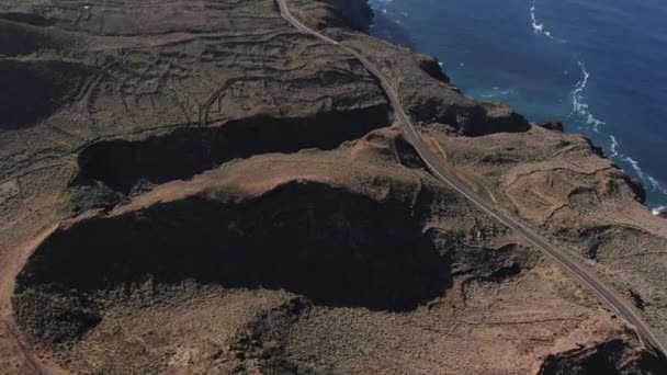 火山を上空から撮影し エルヒエロ島のロック サルモアを明らかにしました カナリア諸島 — ストック動画