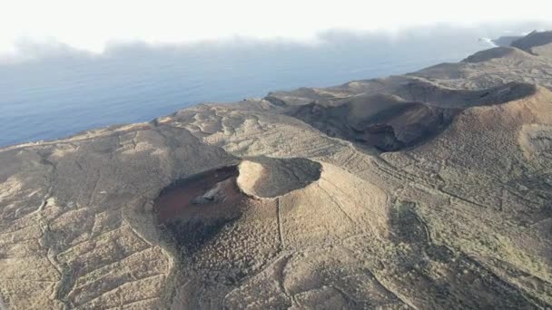 Luchtfoto Een Zonnige Dag Waar Vulkanen Van Het Eiland Hierro — Stockvideo