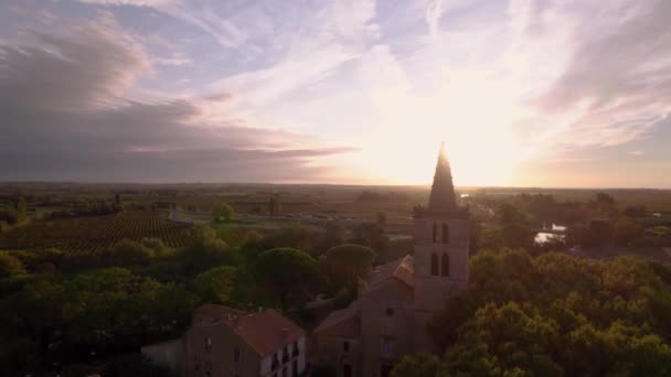 Aérienne Église Bziers Avec Les Champs Ferme Loin Coucher Soleil — Video