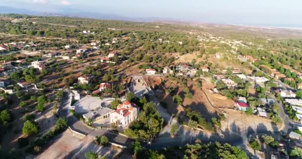 Съемка Воздушного Дрона Церкви Архангела Михаила Суни Занакии Лимассол Кипр — стоковое видео